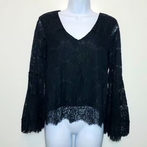 65 Lace Bell-Sleeve Top Sz Medium Black NEW Ultra Flirt Juniors'